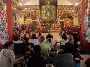 День ухода в Нирвану будды Шакьямуни (Паринирвана)